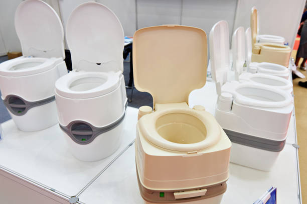 Best Portable Restroom Maintenance and Cleaning  in Commerce, CA